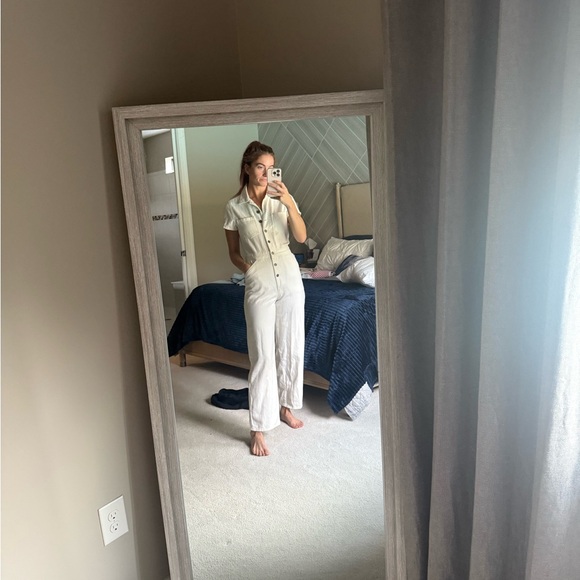 Only worn once! White jumpsuit from reformation jeans - Picture 3 of 5